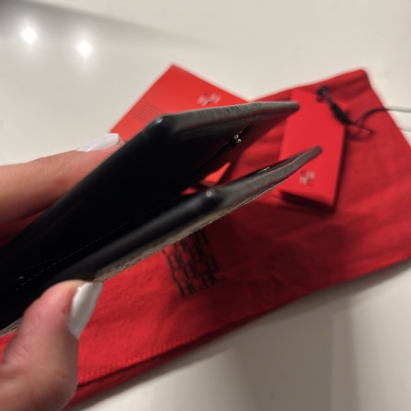 Carolina herrera leather wallet - Picture 6 of 6